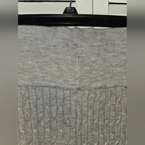 Daisy Women's 2X Gray Knit Sweater and Pants Set - Picture 6 of 15